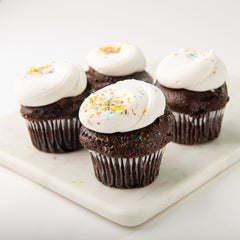 6 pk. Cupcakes w/ Frosting on Side
